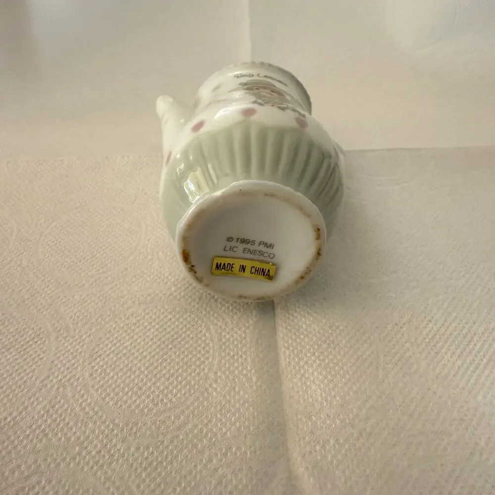 Precious Moments 1995 Porcelain Teapot Spice Jar for Bay Leaves